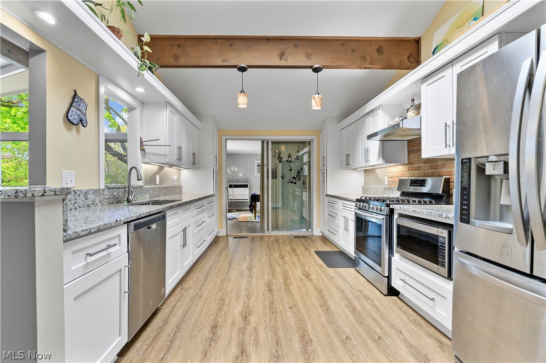 30200 Crestview Drive Bay Village OH 44140