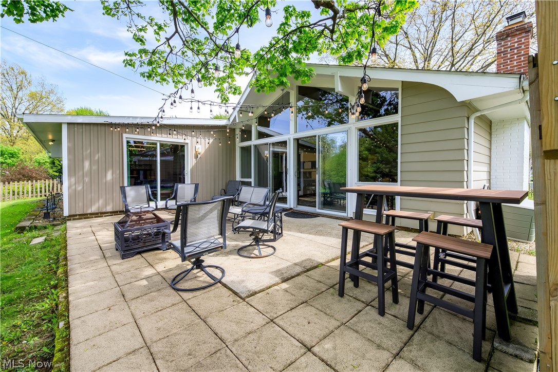 30200 Crestview Drive Bay Village OH 44140