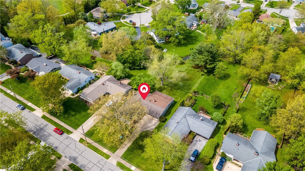 30200 Crestview Drive Bay Village OH 44140