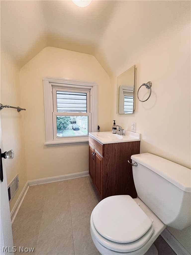 7704 Dartworth Drive Parma OH 44129
