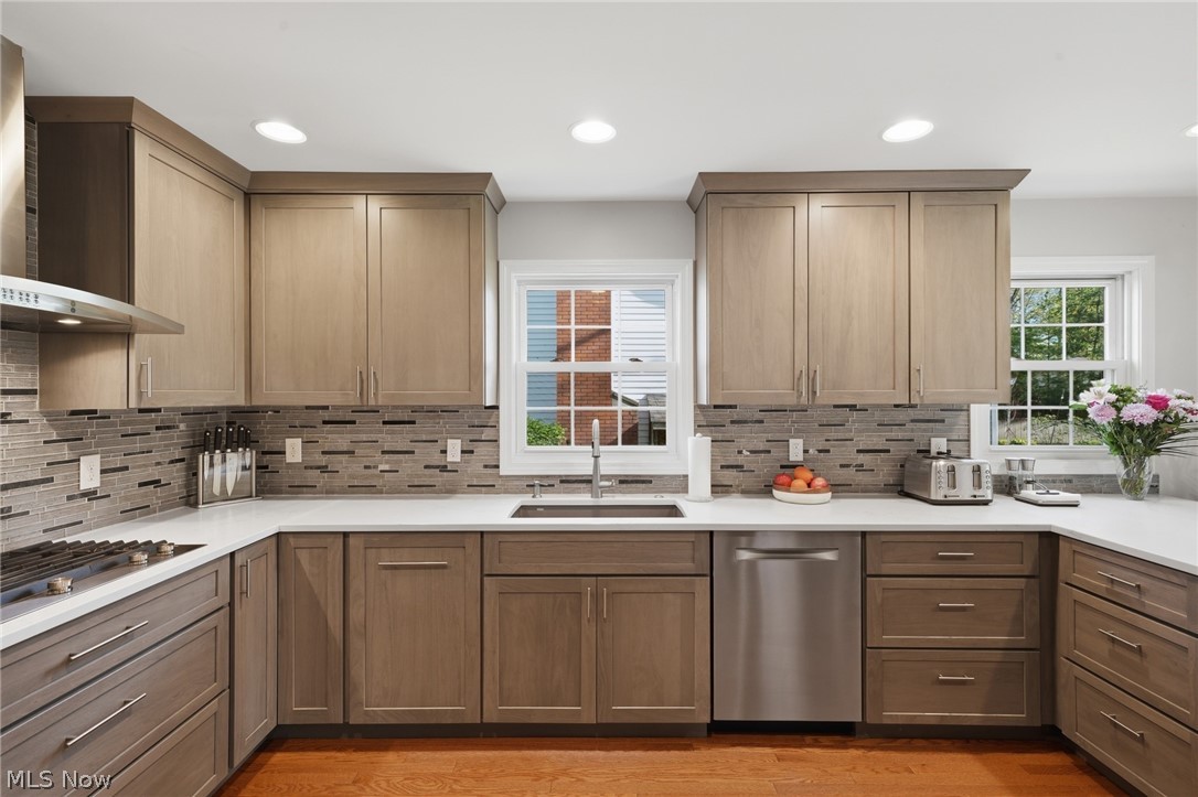 613 Welshire Drive Bay Village OH 44140