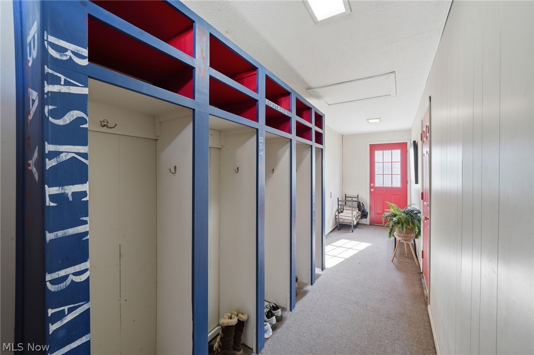 613 Welshire Drive Bay Village OH 44140