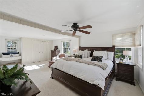 613 Welshire Drive Bay Village OH 44140
