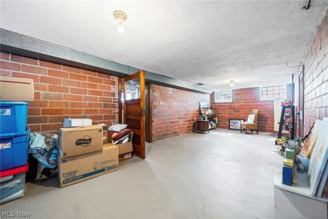 3389 W 132nd Street Cleveland OH 44111