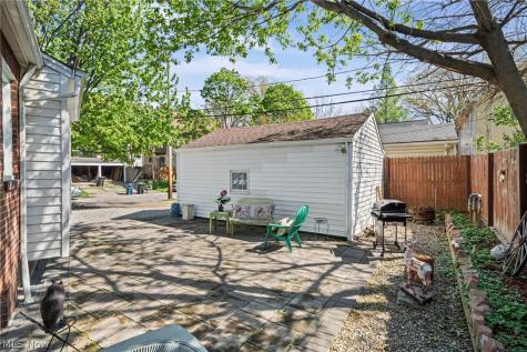 3389 W 132nd Street Cleveland OH 44111