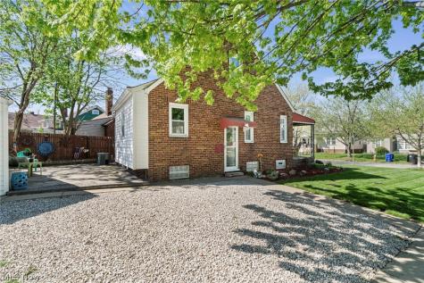 3389 W 132nd Street Cleveland OH 44111