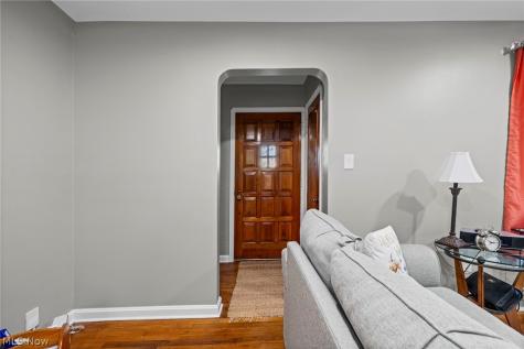3389 W 132nd Street Cleveland OH 44111