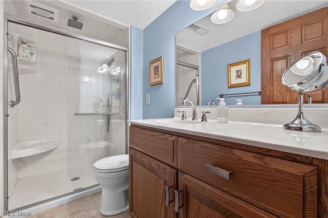 12574 Islandview Avenue NW Uniontown OH 44685