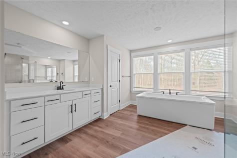 1166 Reserve Boulevard Wadsworth OH 44281