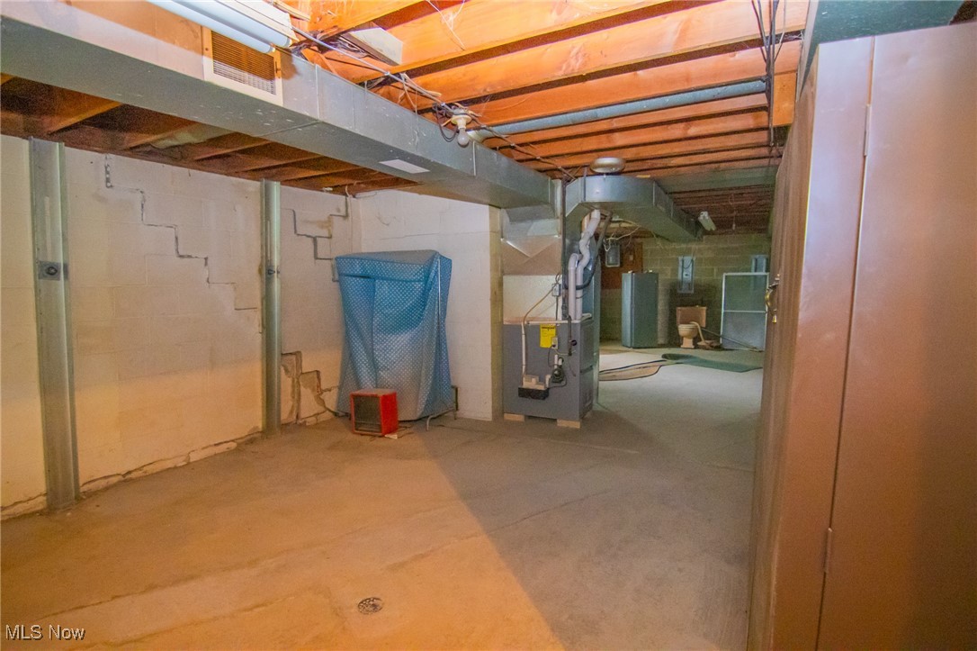 1919 Bel-aire Terrace Steubenville OH 43952