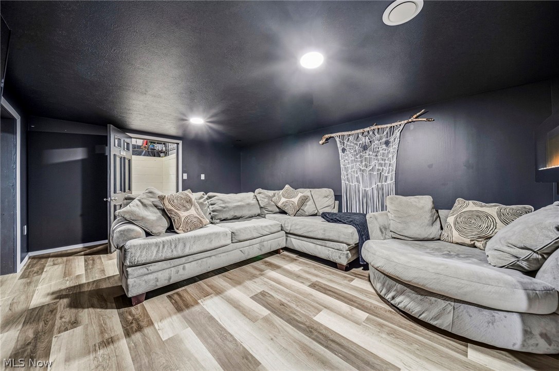 5226 State Road Ashtabula OH 44004