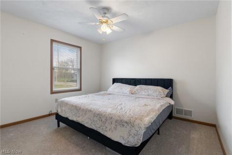 1415 2nd Street NE Canton OH 44704