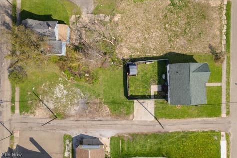 1415 2nd Street NE Canton OH 44704