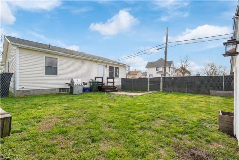 1415 2nd Street NE Canton OH 44704