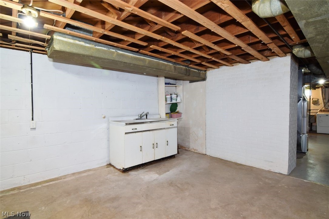 20685 Alameda Parkway Highland Hills OH 44128