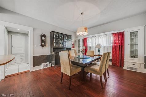 3537 E Scarborough Road Cleveland Heights OH 44118