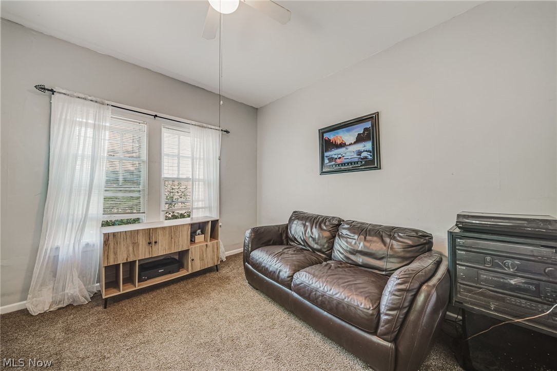 3537 E Scarborough Road Cleveland Heights OH 44118