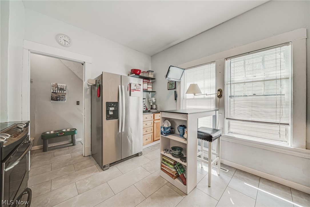 3537 E Scarborough Road Cleveland Heights OH 44118