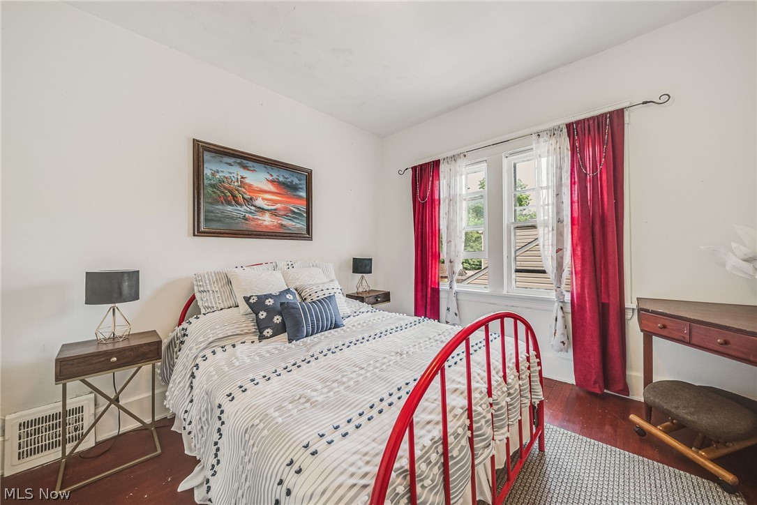 3537 E Scarborough Road Cleveland Heights OH 44118