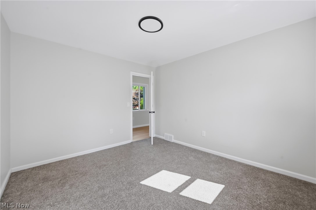 3905 Elmwood Avenue Austintown OH 44515