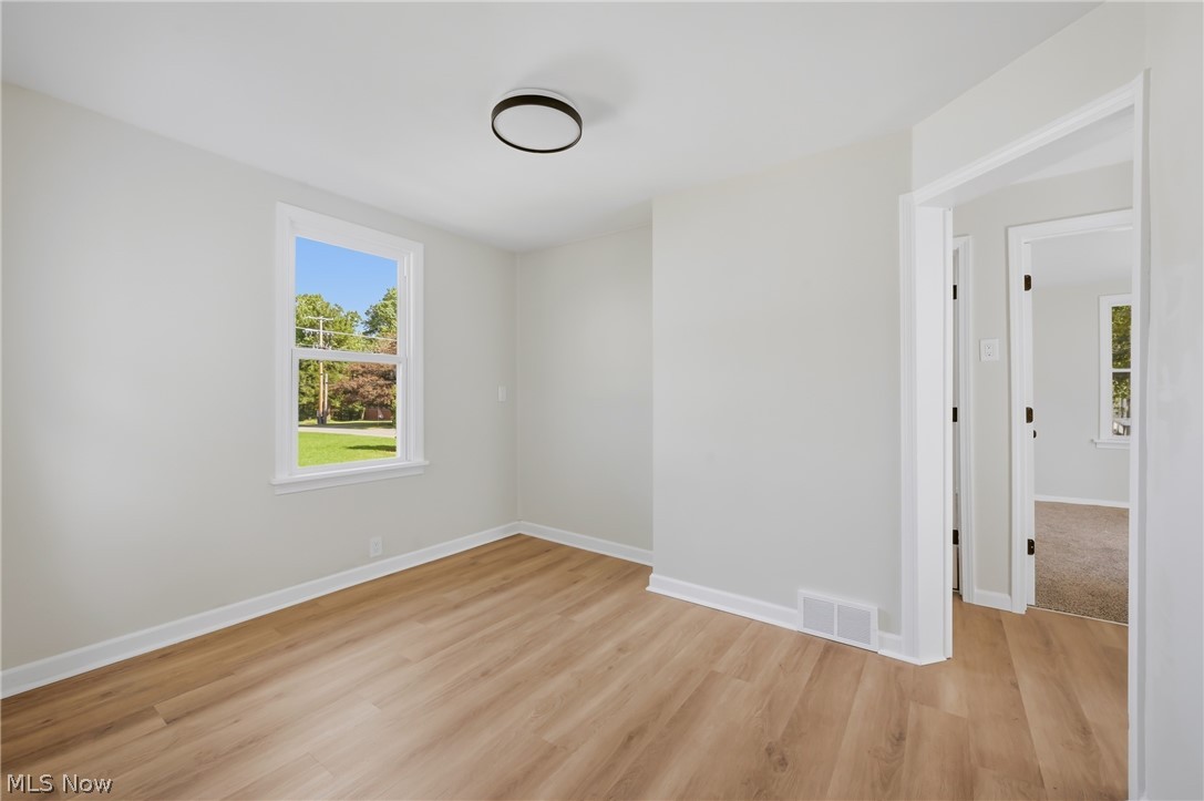 3905 Elmwood Avenue Austintown OH 44515