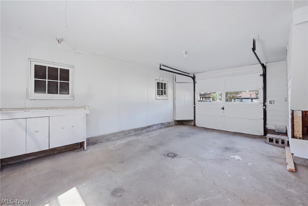 3905 Elmwood Avenue Austintown OH 44515