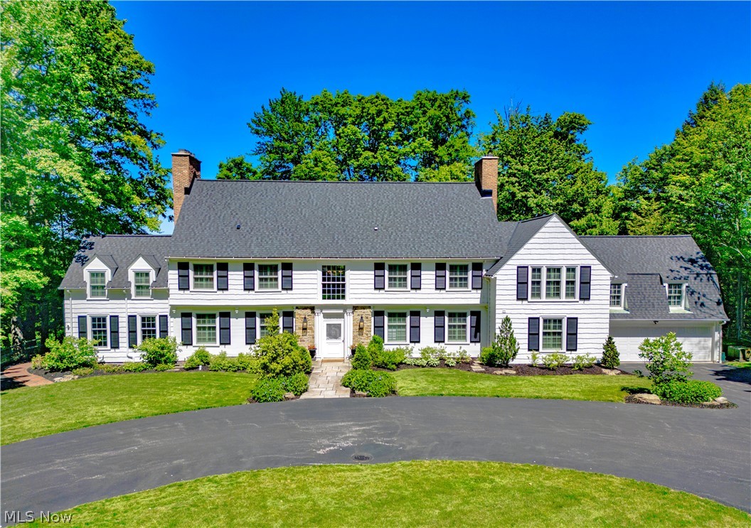 1219 W Hill Drive Gates Mills OH 44040