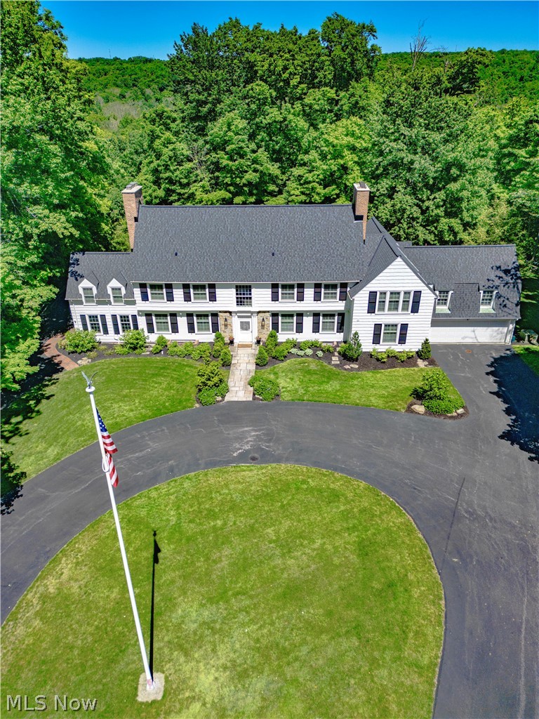 1219 W Hill Drive Gates Mills OH 44040