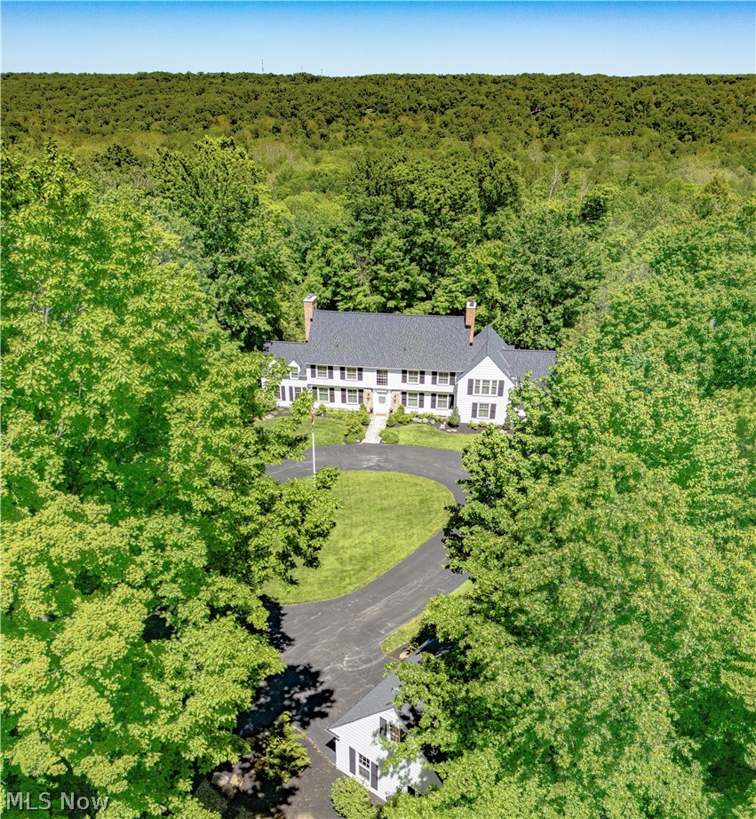 1219 W Hill Drive Gates Mills OH 44040