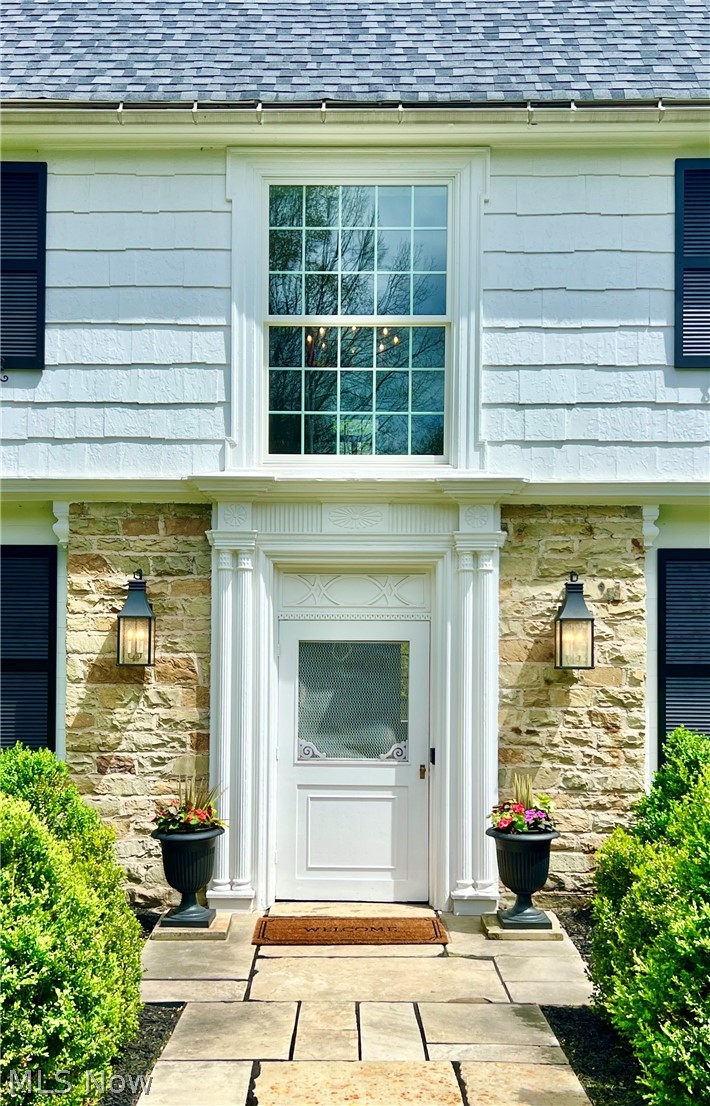 1219 W Hill Drive Gates Mills OH 44040
