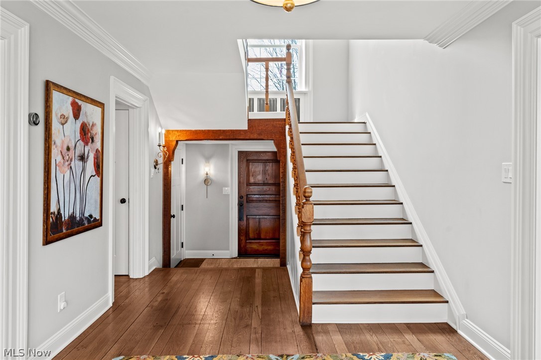 1219 W Hill Drive Gates Mills OH 44040