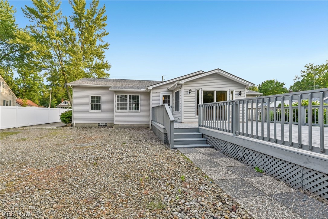2145 Overland Avenue NE Warren OH 44483
