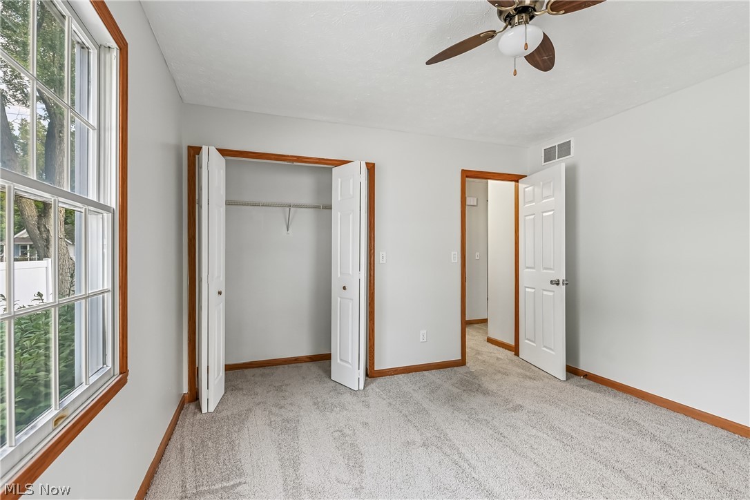 2145 Overland Avenue NE Warren OH 44483