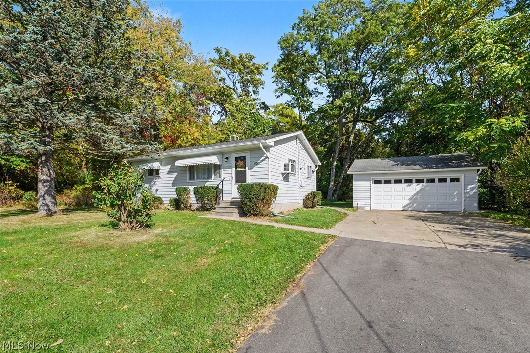 1802 Ohio Avenue Ashtabula OH 44004