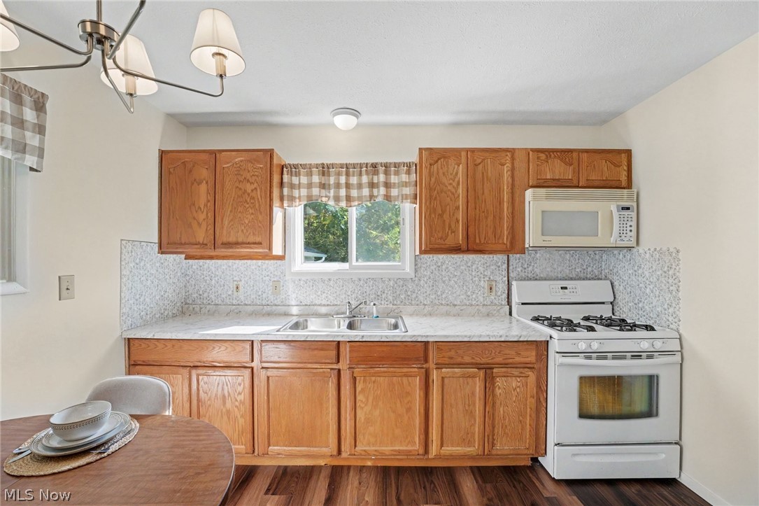 1802 Ohio Avenue Ashtabula OH 44004