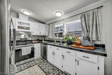 27202 Cook Road Olmsted Twp OH 44138