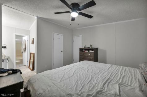 27202 Cook Road Olmsted Twp OH 44138