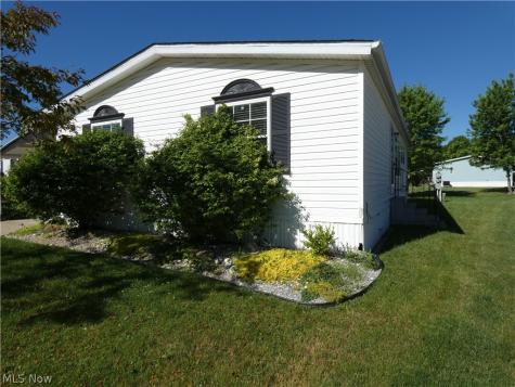 27202 Cook Road Olmsted Twp OH 44138