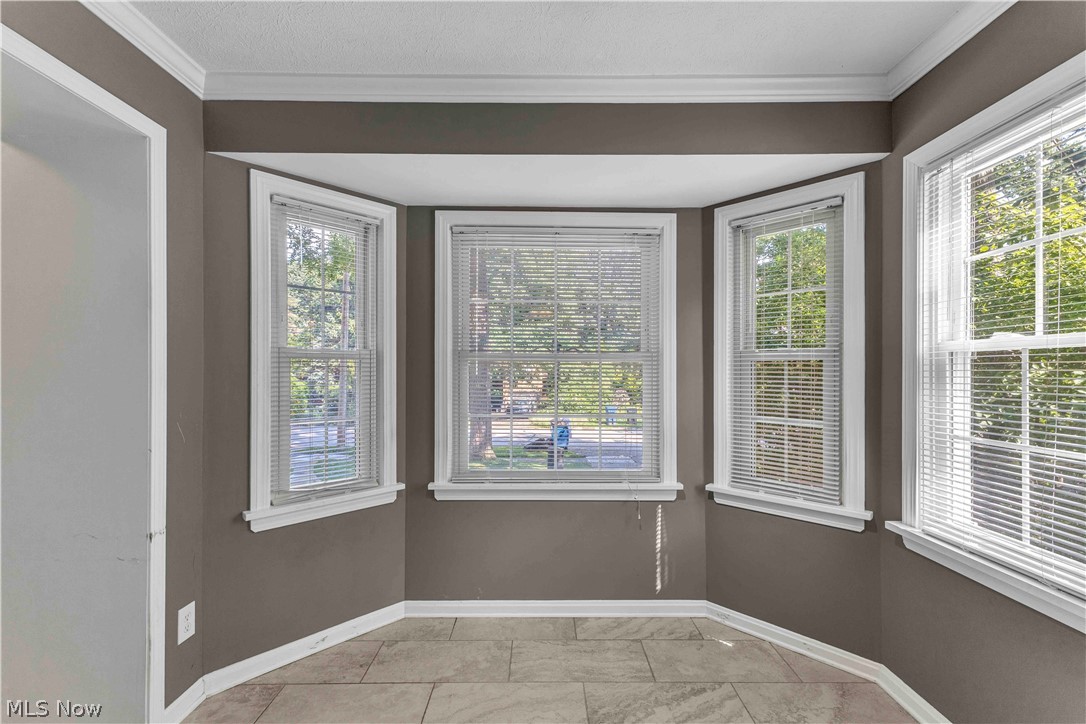 28011 Sites Road Bay Village OH 44140