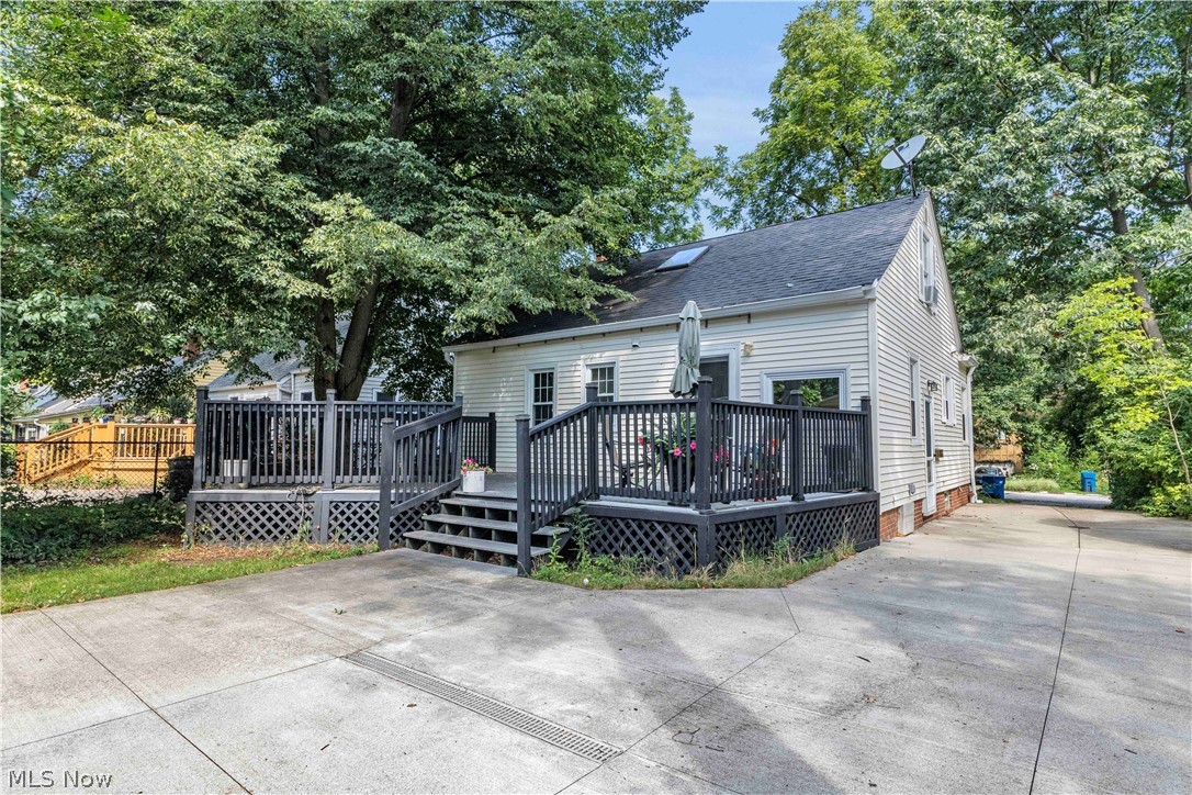 28011 Sites Road Bay Village OH 44140