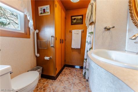 2483 Steiner Road Creston OH 44217