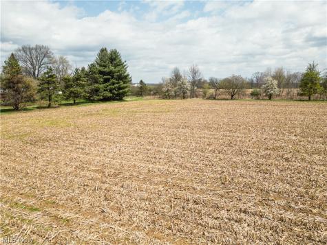 2483 Steiner Road Creston OH 44217