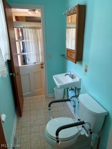852 Manitou Avenue Akron OH 44305