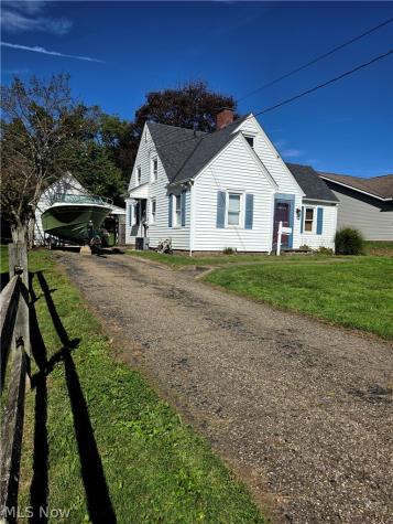 4963 Barrie Street NW Canton OH 44708