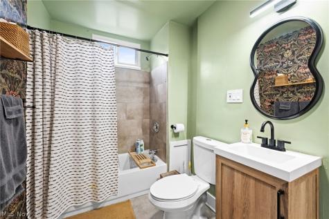 4226 Fulton Court Cleveland OH 44113