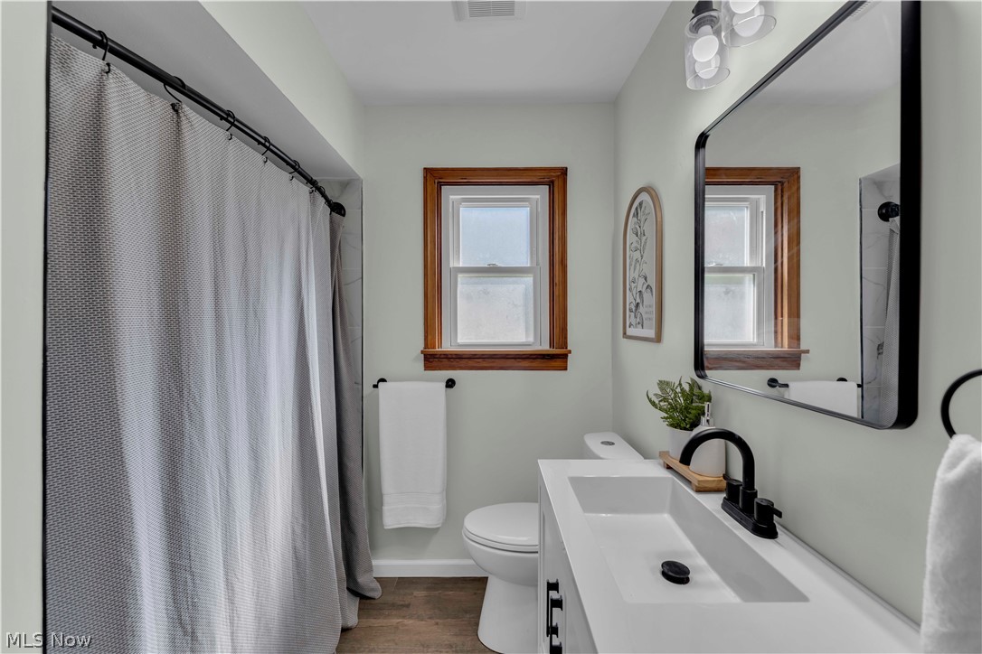 10711 Meadowbrook Drive Parma Heights OH 44130
