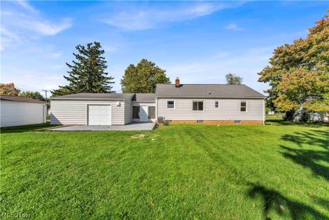 10711 Meadowbrook Drive Parma Heights OH 44130