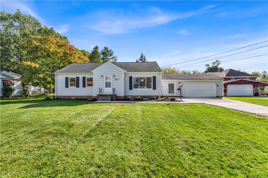 10711 Meadowbrook Drive Parma Heights OH 44130