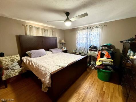 79 W Grace Street Bedford OH 44146