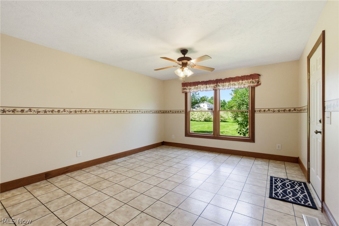 1000 Richards Way West Farmington OH 44491